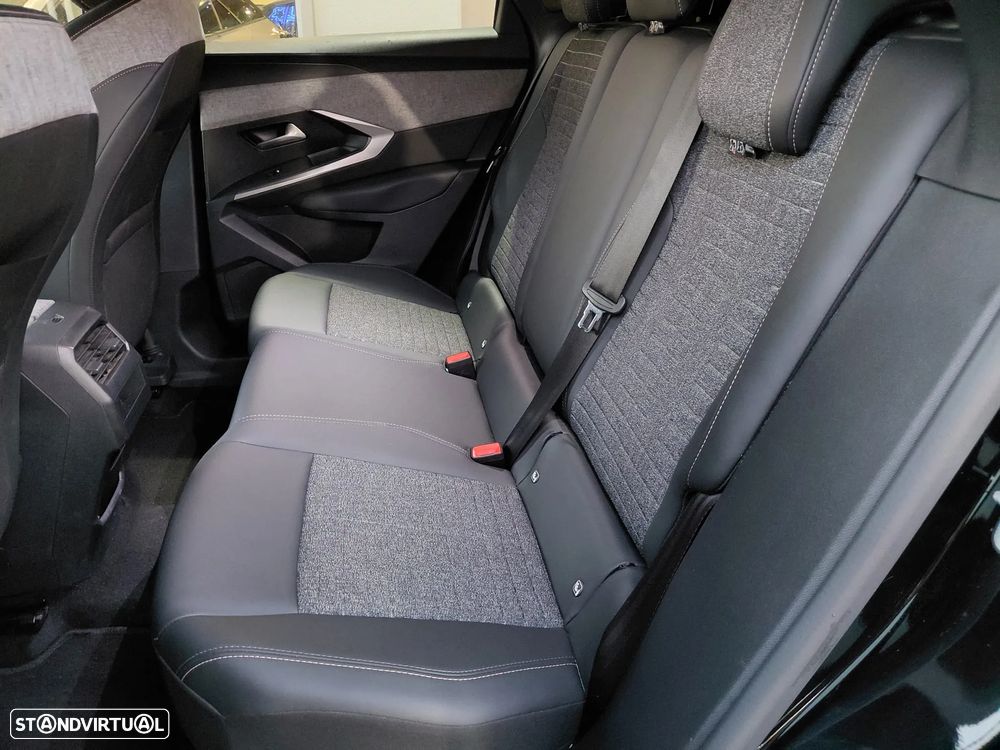 Peugeot 3008 1.2 Hybrid Allure e-DCS6 - 5