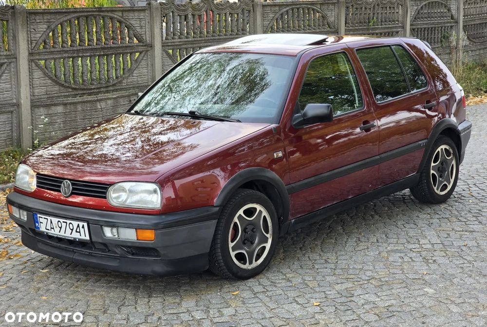 Volkswagen Golf 1.8 GTI - 3