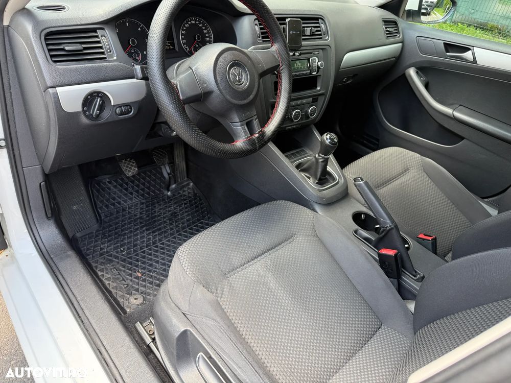 Volkswagen Jetta 1.6 TDI DPF Comfortline - 7