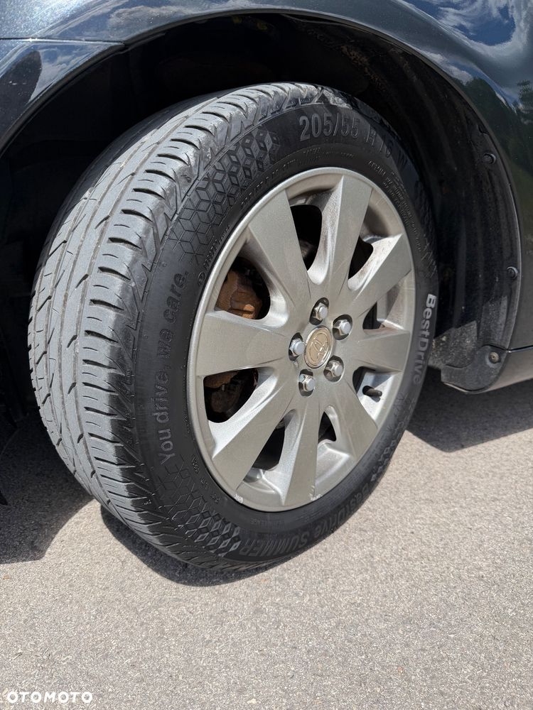 Toyota Avensis 1.8 VVT-i Edition - 29