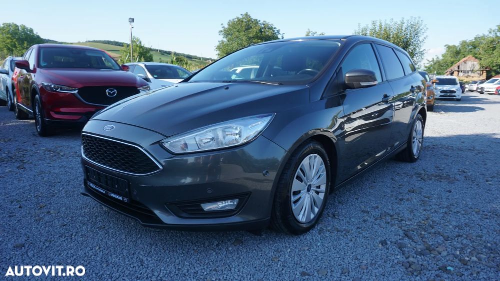 Ford Focus 1.5 TDCi DPF Start-Stopp-System Aut. Business - 1