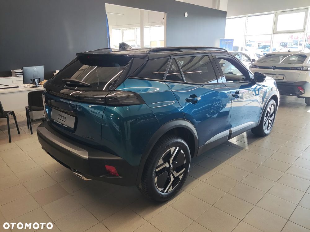 Peugeot 2008 - 4