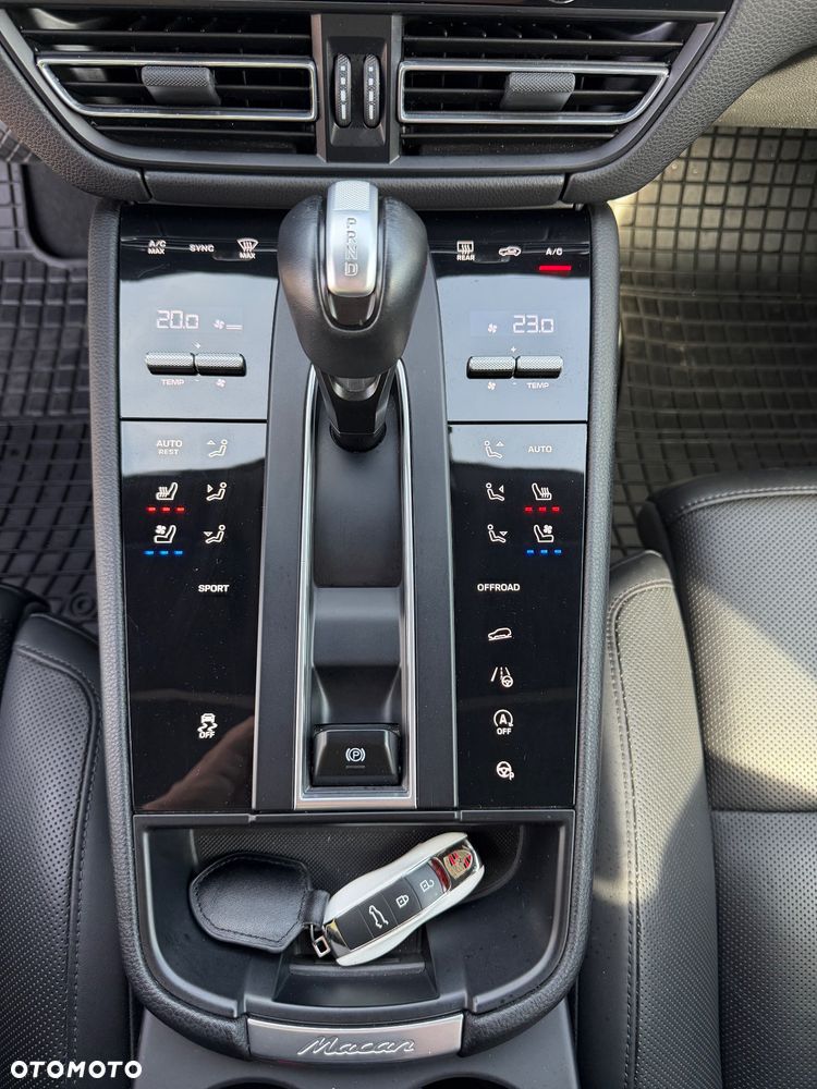 Porsche Macan PDK - 22
