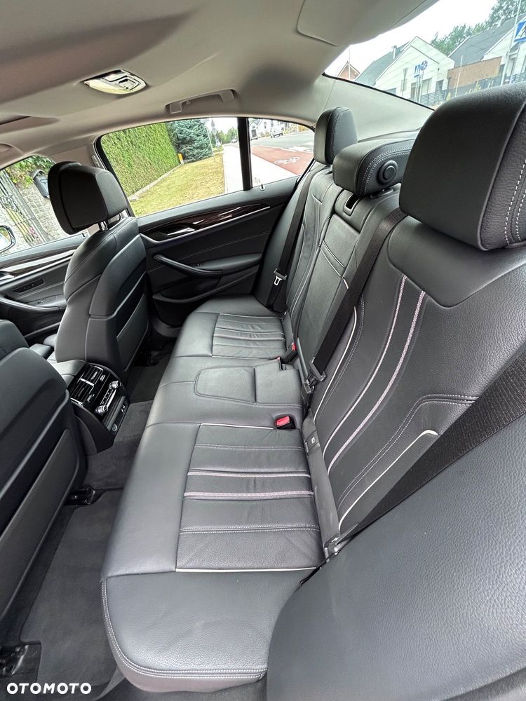 BMW Seria 5 520d Luxury Line - 6