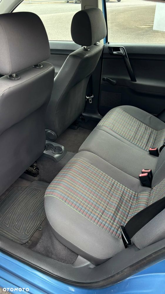 Volkswagen Polo 1.4 TDI Q-Line - 15