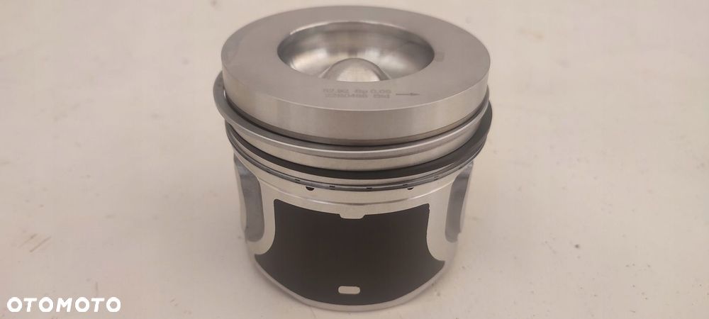 DISCOVERY 2.0D 204DTD TŁOK PIERŚCIENIE PISTON - 1