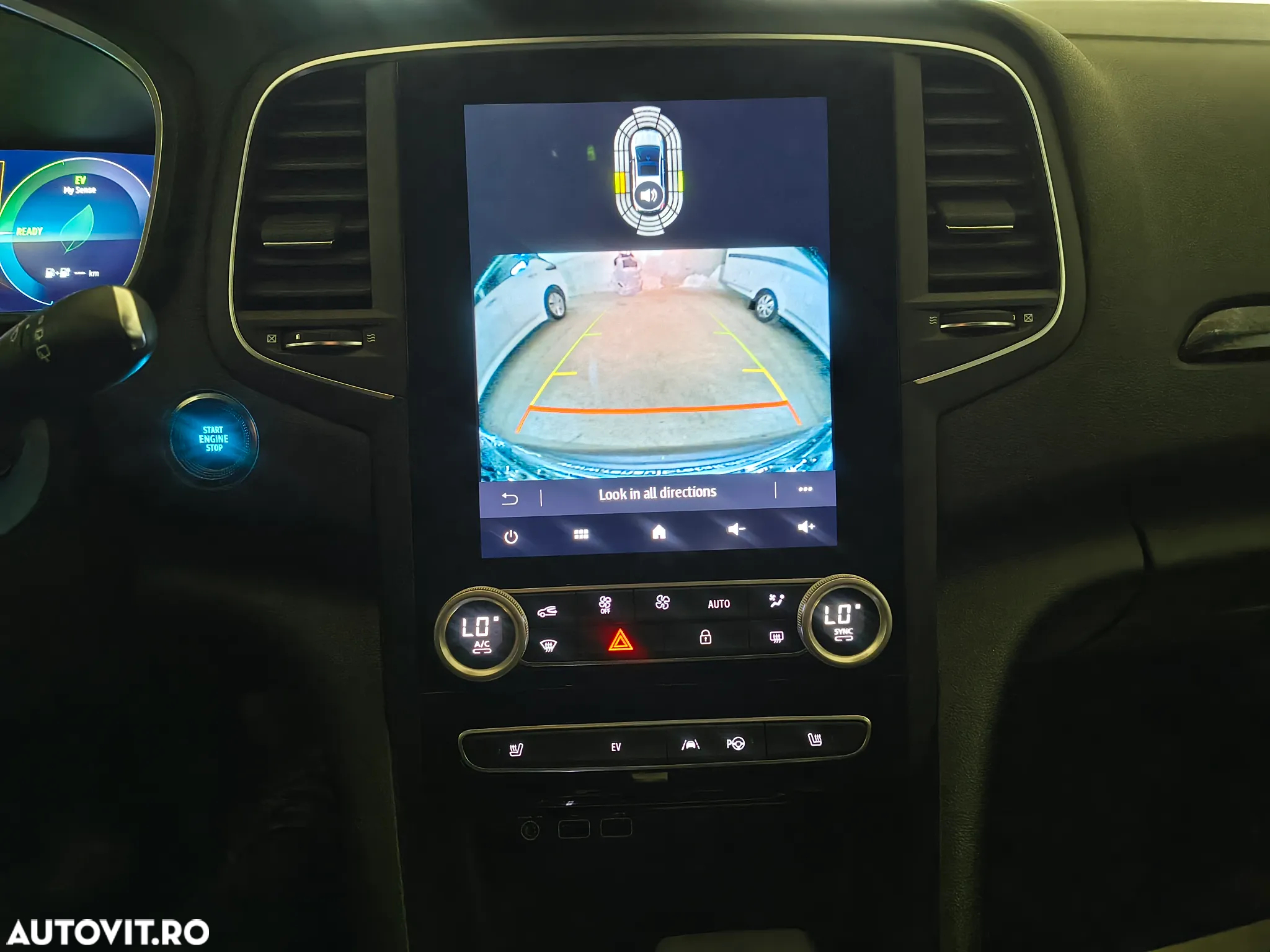 Renault Megane Grandtour E-TECH Plug-in 160 R.S. LINE - 13