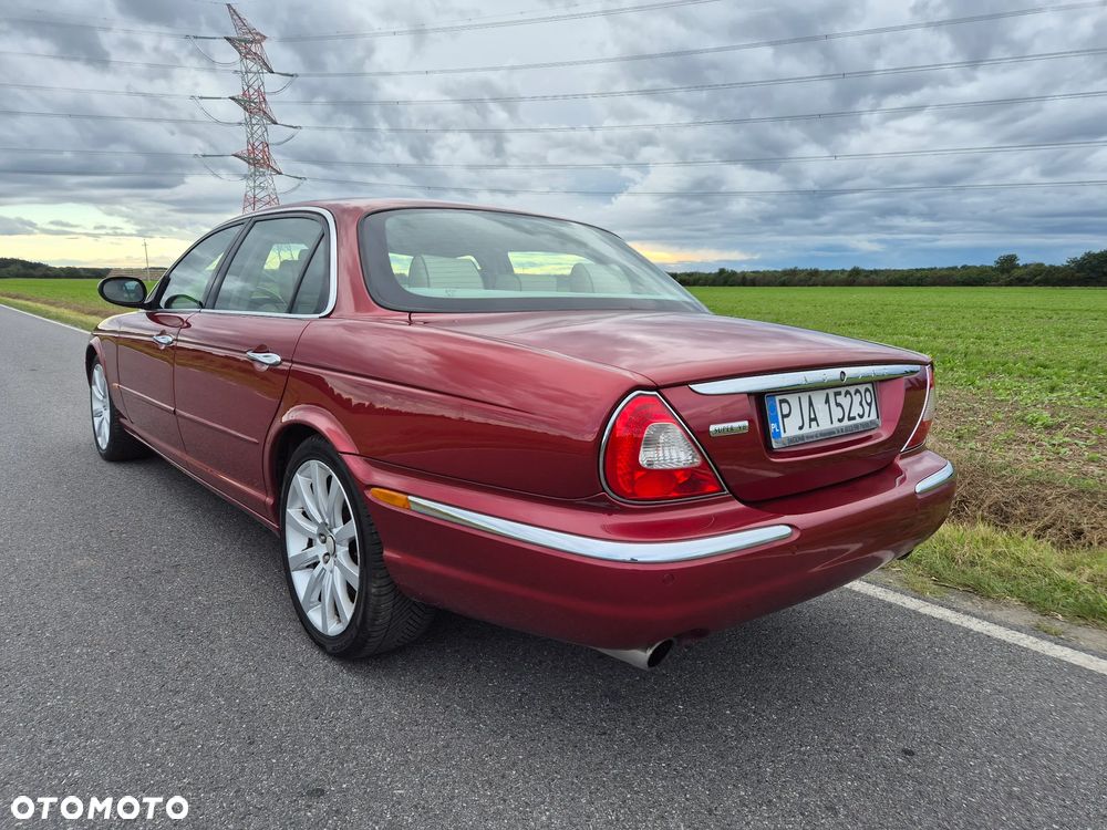 Jaguar XJ Super V8 (LWB) - 10