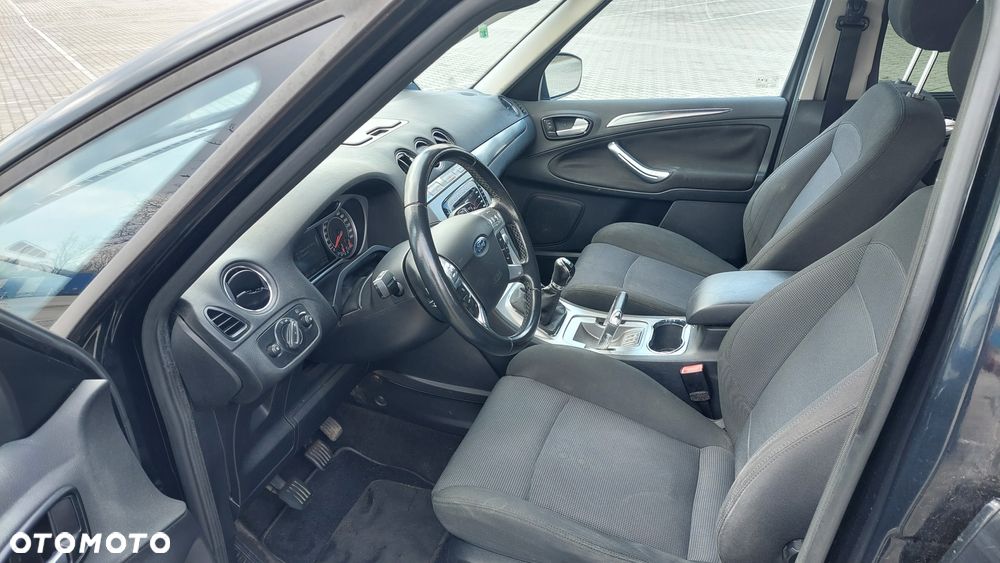 Ford S-Max 2.0 Titanium - 13