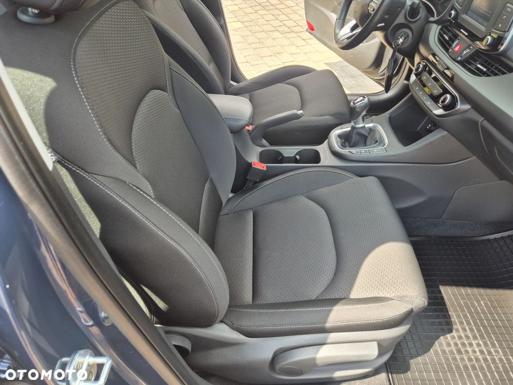Hyundai i30 1.4 T-GDI Intro Edition - 32