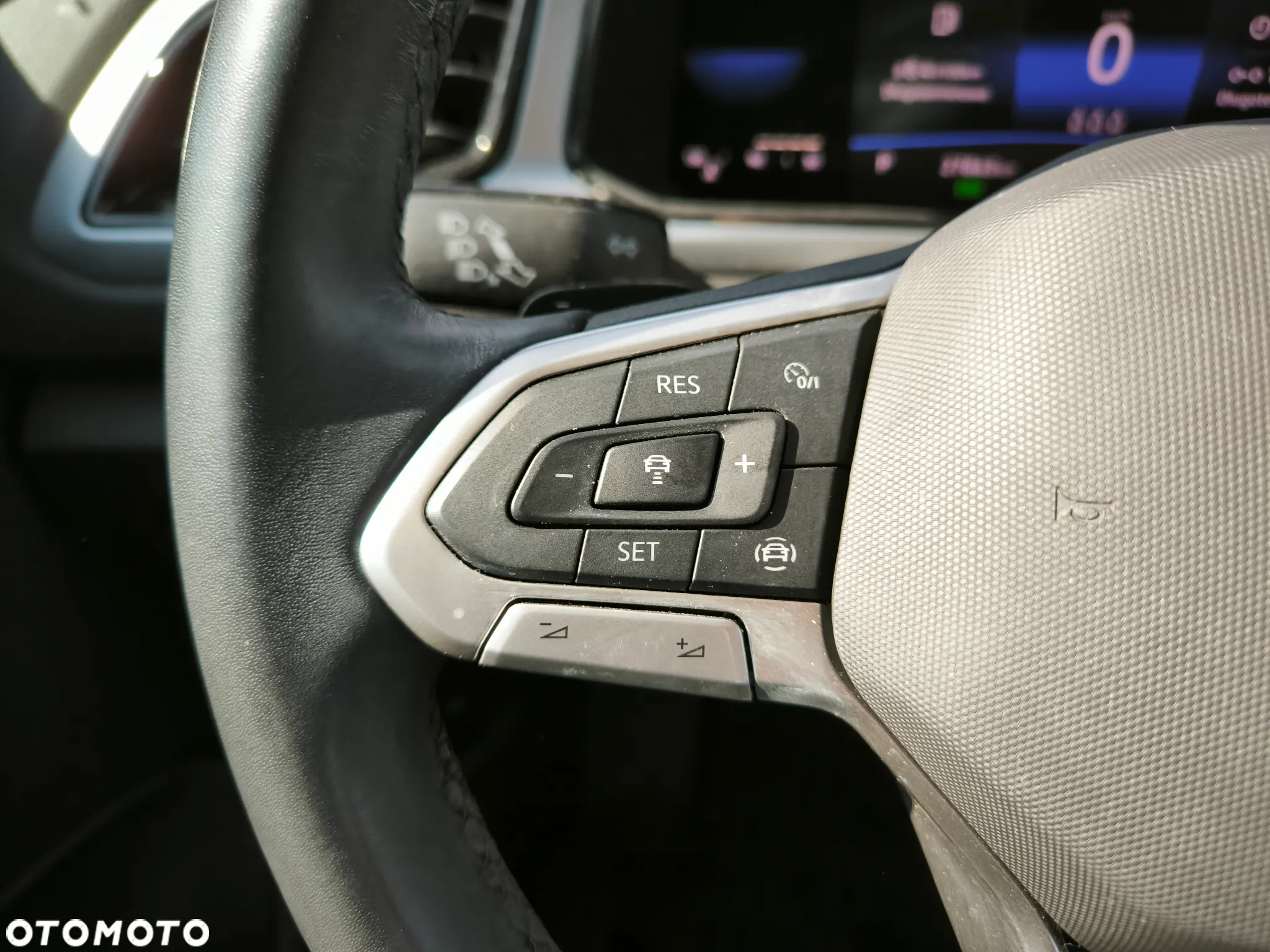 Volkswagen T-Roc 1.5 TSI Life DSG - 13