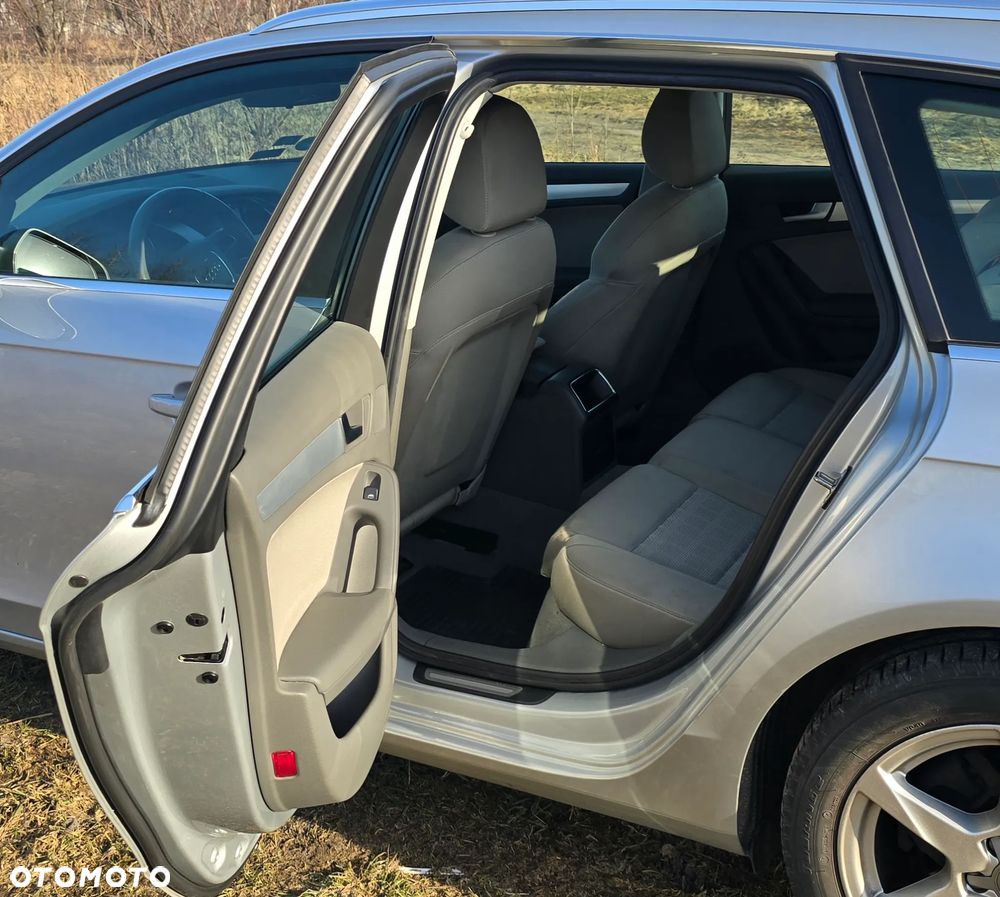 Audi A4 Avant 2.0 TDI DPF - 12