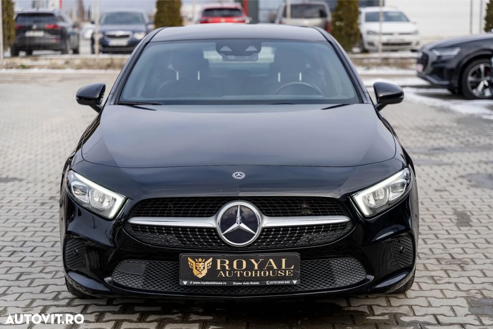 Mercedes-Benz A 180 7G-DCT Progressive Advanced - 9