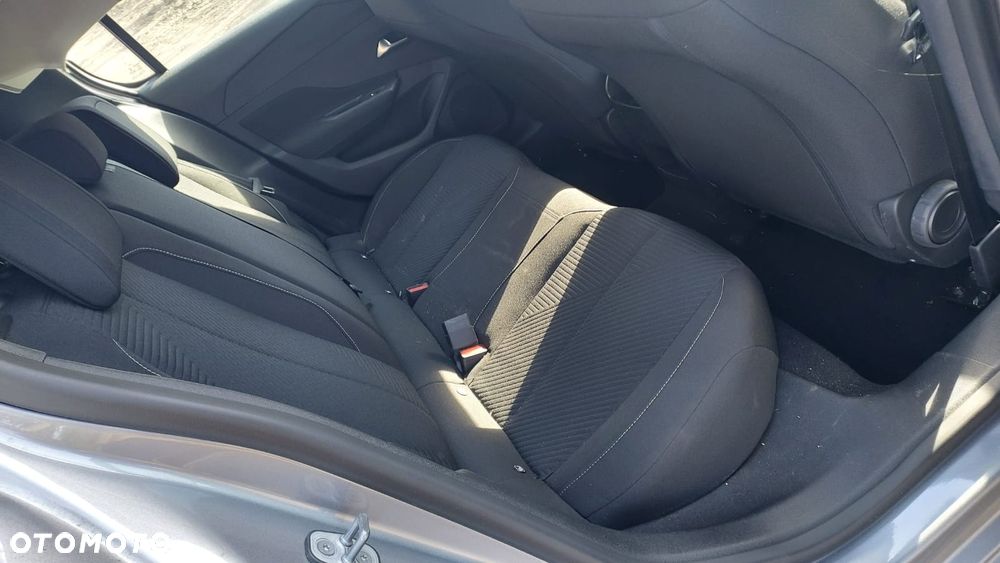 Peugeot 308 PureTech 130 EAT8 Active Pack - 16