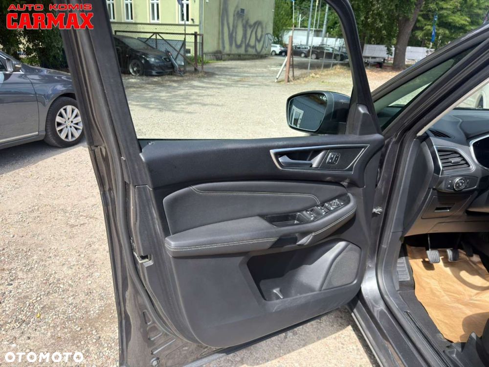 Ford Galaxy - 11