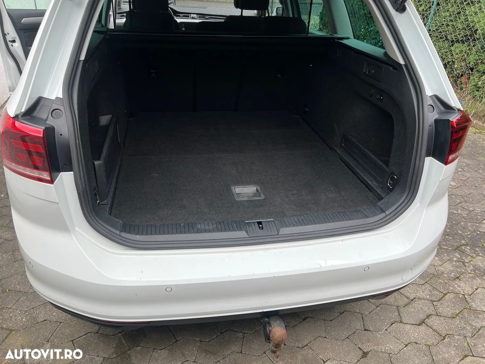 Volkswagen Passat 2.0 TDI SCR DSG Business - 8