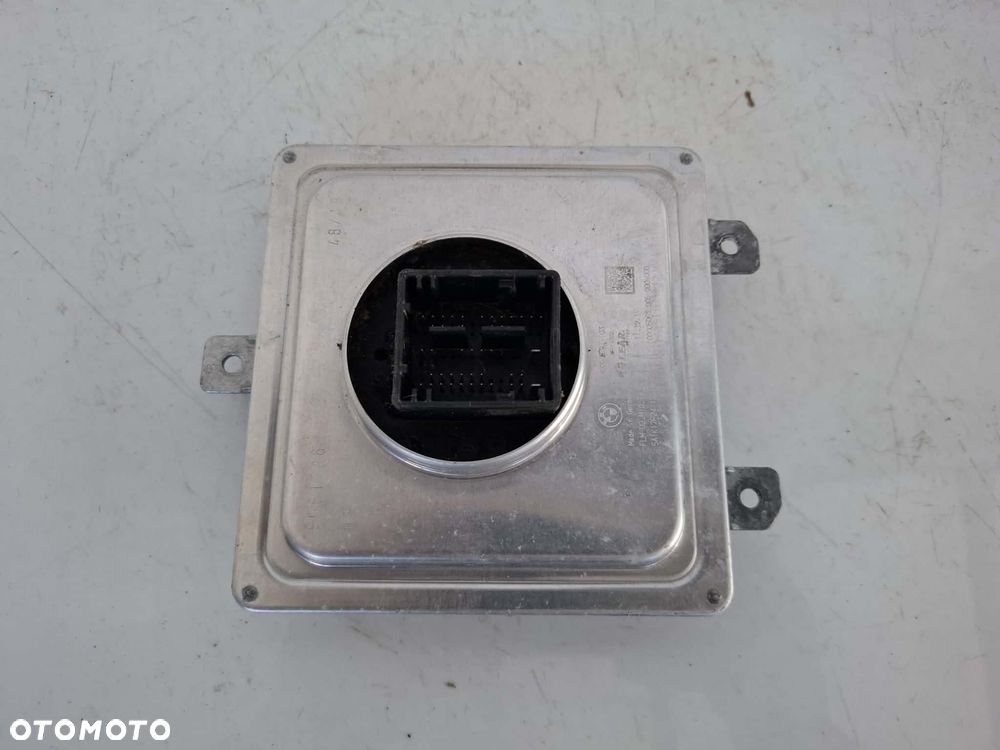 PRZETWORNICA LED MODUŁ LAMPY BMW G20 G21 G30 G31 G11 7933359