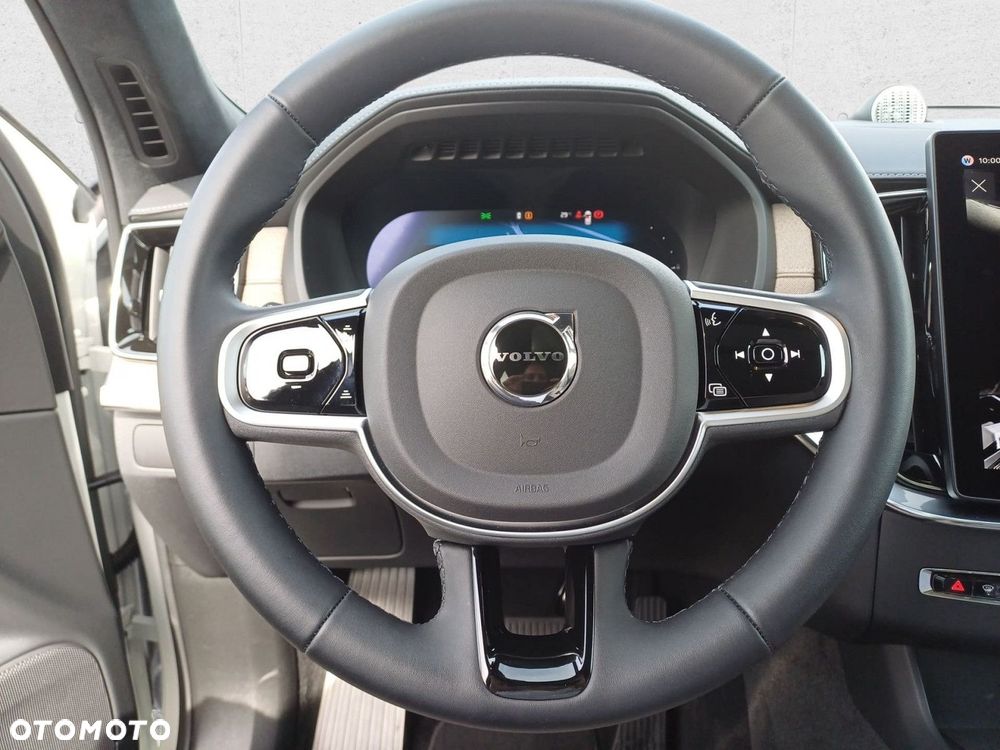 Volvo XC 90 - 24