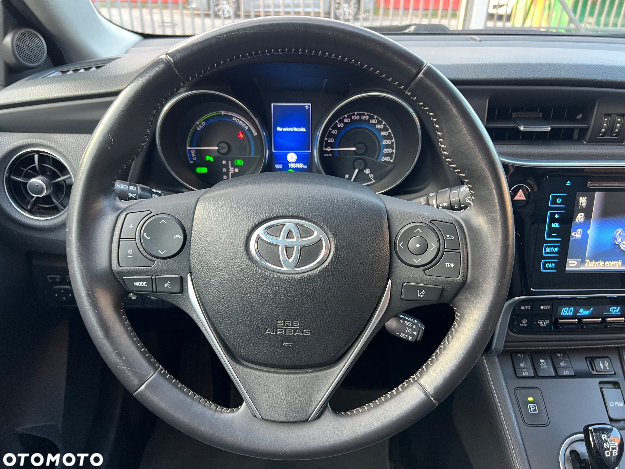 Toyota Auris 1.8 HSD Luna - 27