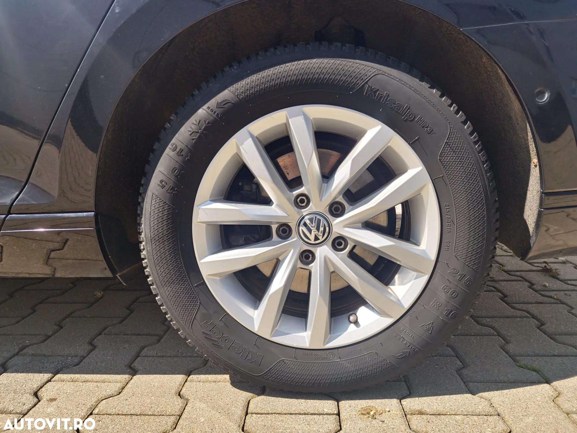 Volkswagen Passat 2.0 TDI DSG Highline - 19