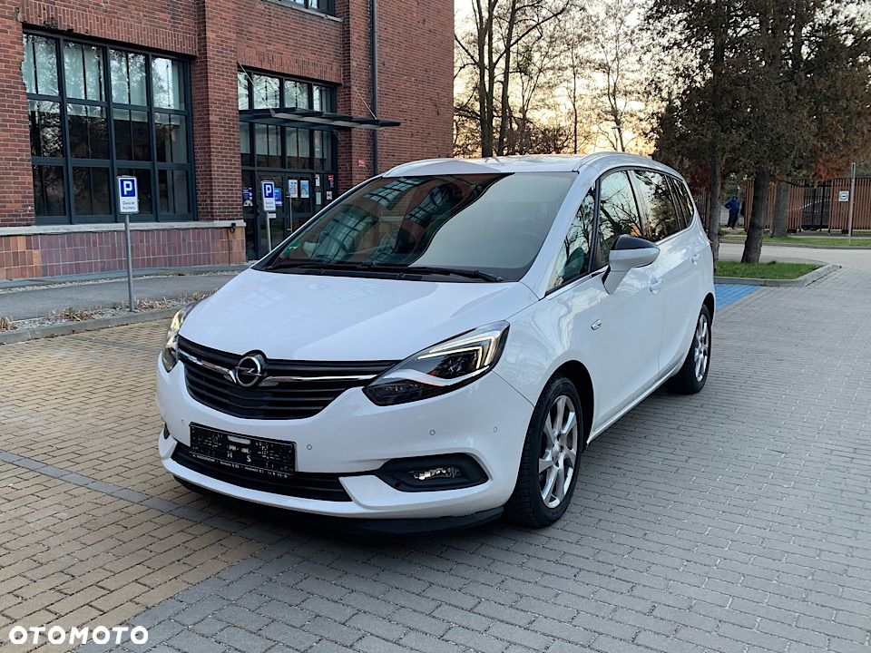 Opel Zafira - 3