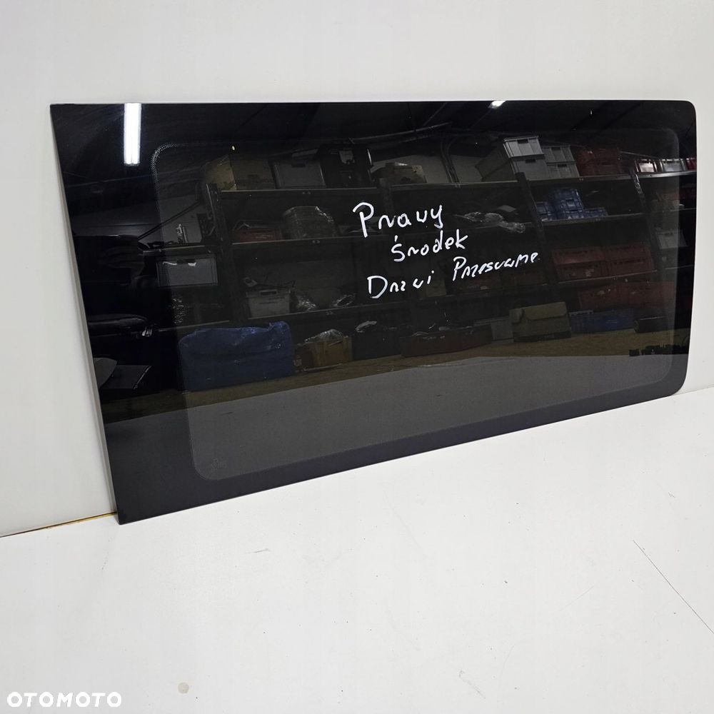 VW T5 szyba boczna drzwi przesuwnych prawy środek AS2 - 1