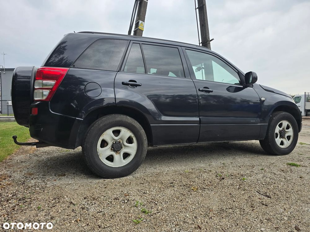 Suzuki Grand Vitara 2.0 20th Anniversary - 5
