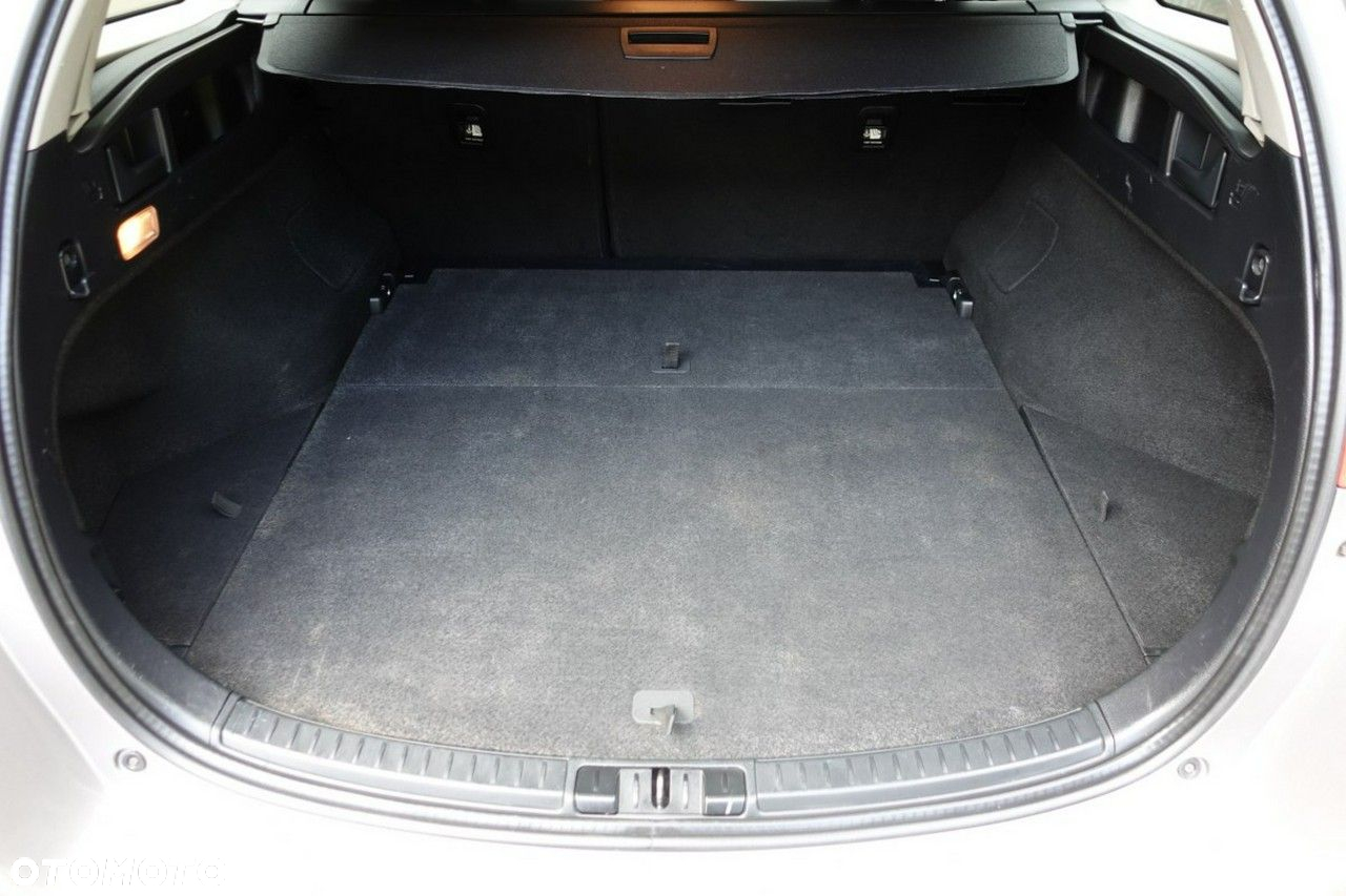 Toyota Auris - 18