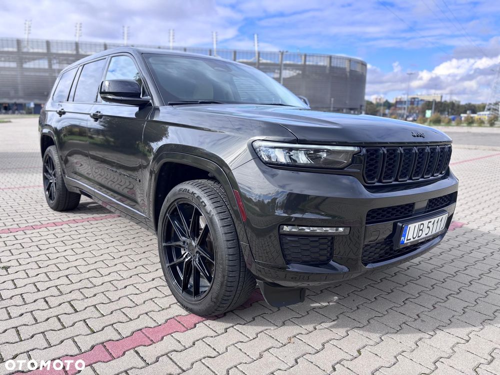 Jeep Grand Cherokee - 26