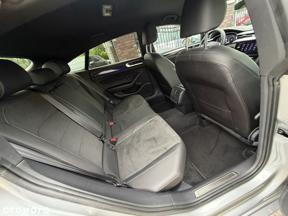 Volkswagen Arteon 2.0 TSI R-Line DSG - 32