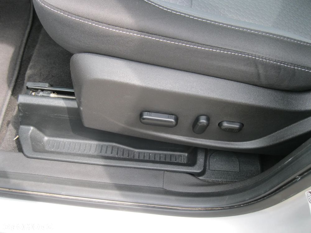 Ford Escape 1.5 EcoBoost AWD SE - 11