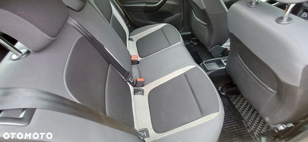 Skoda Fabia 1.0 MPI Joy - 23
