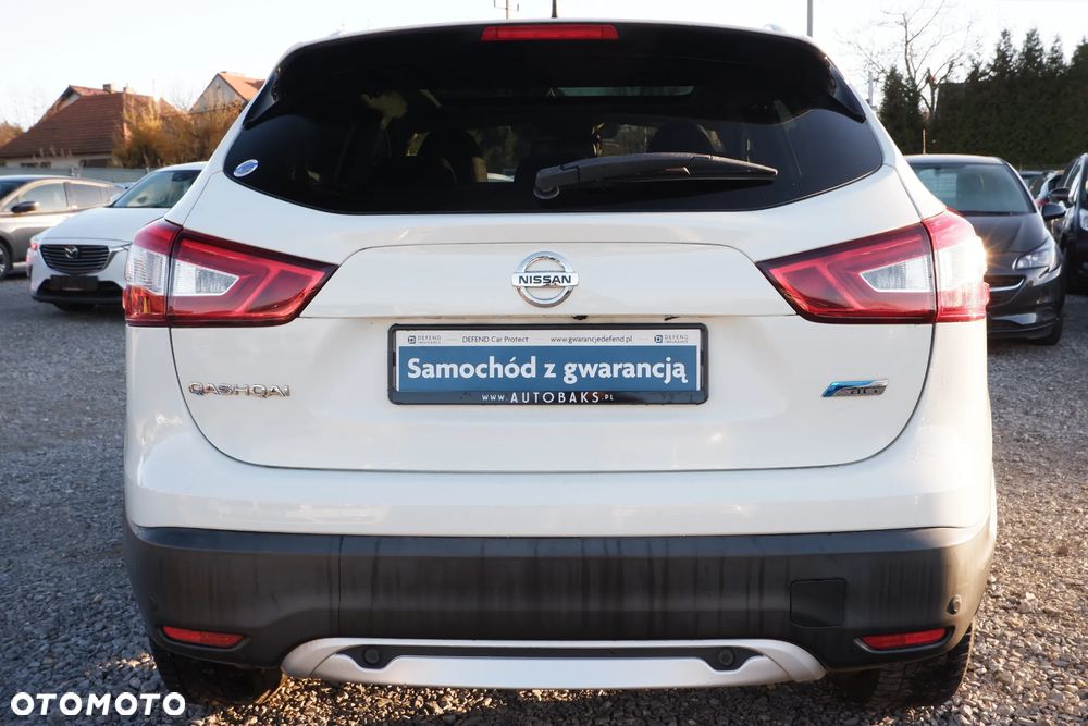 Nissan Qashqai 1.5 dCi N-Connecta - 33