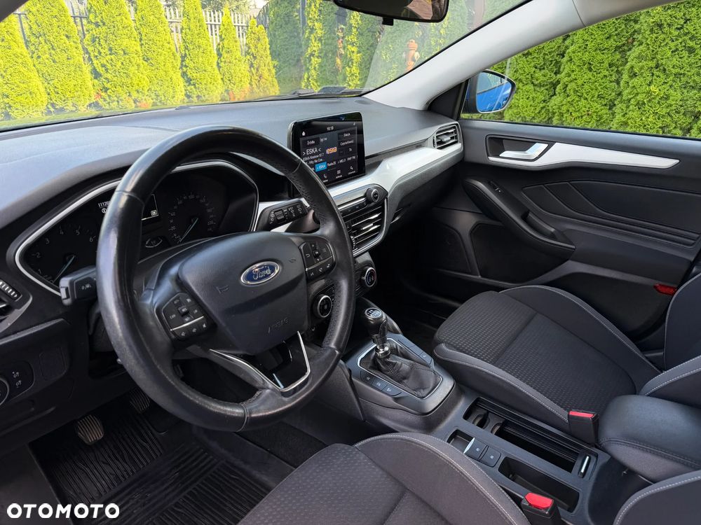 Ford Focus 1.0 EcoBoost Trend Edition - 13