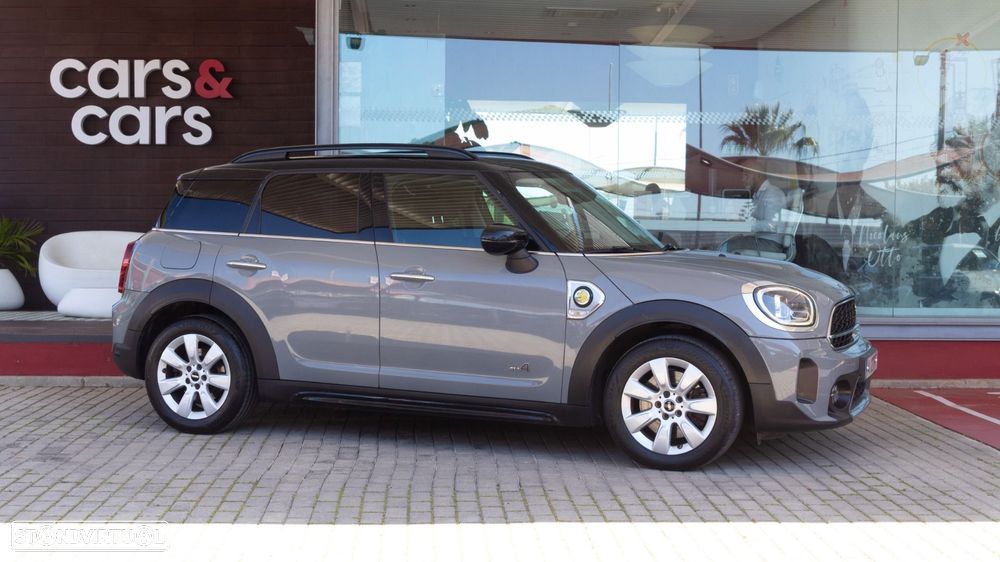 MINI Countryman Cooper SE ALL4 Auto - 1