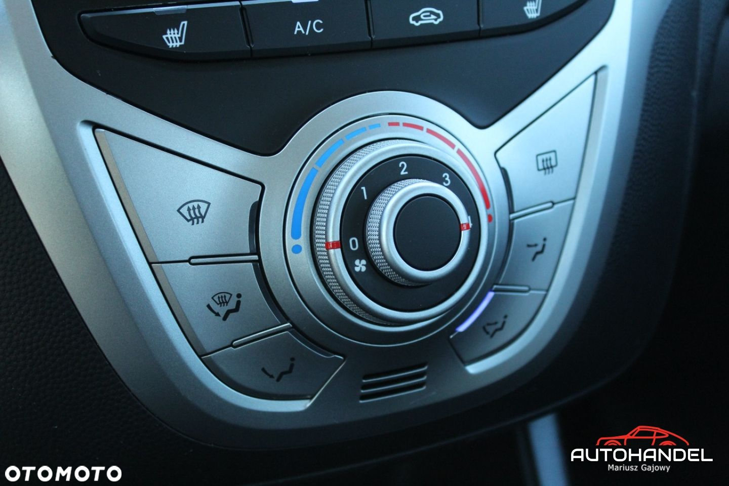 Hyundai ix20 - 17