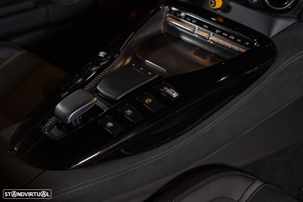 Mercedes-Benz AMG GT R - 25