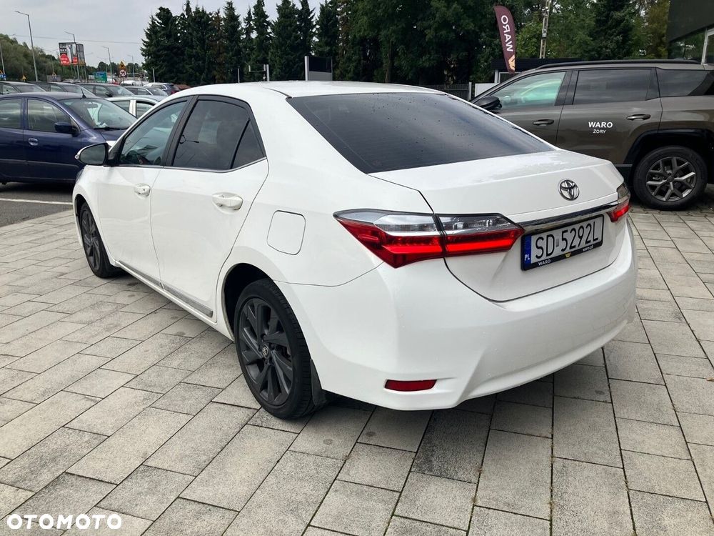Toyota Corolla 1.4 D-4D Comfort - 4