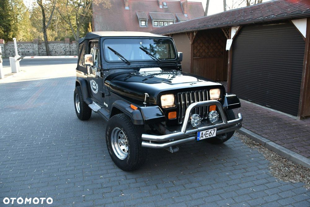 Jeep Wrangler - 21