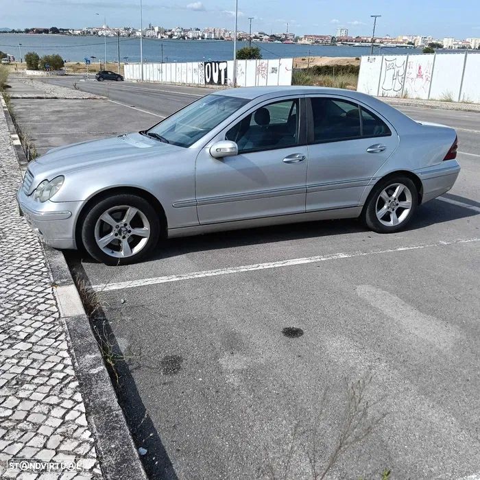 Mercedes-Benz C 220 CDI Elegance DPF - 3