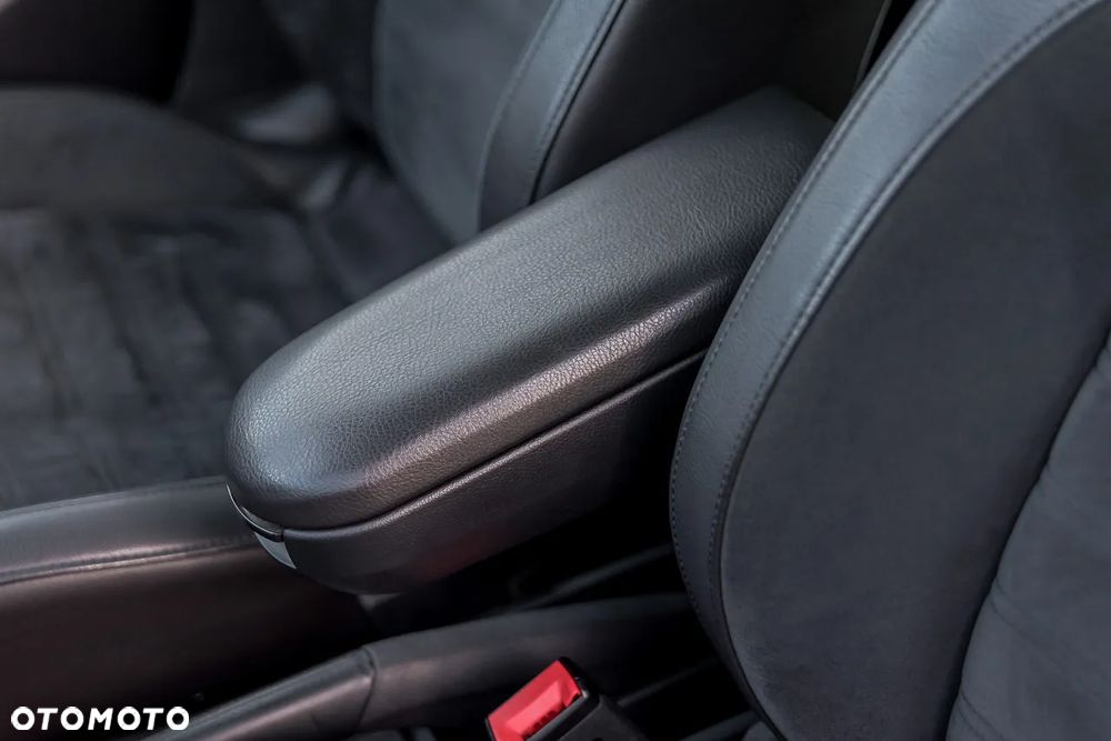 Volkswagen Polo - 21