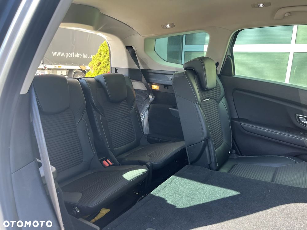 Renault Grand Scenic BLUE dCi 150 EDC BOSE EDITION - 27