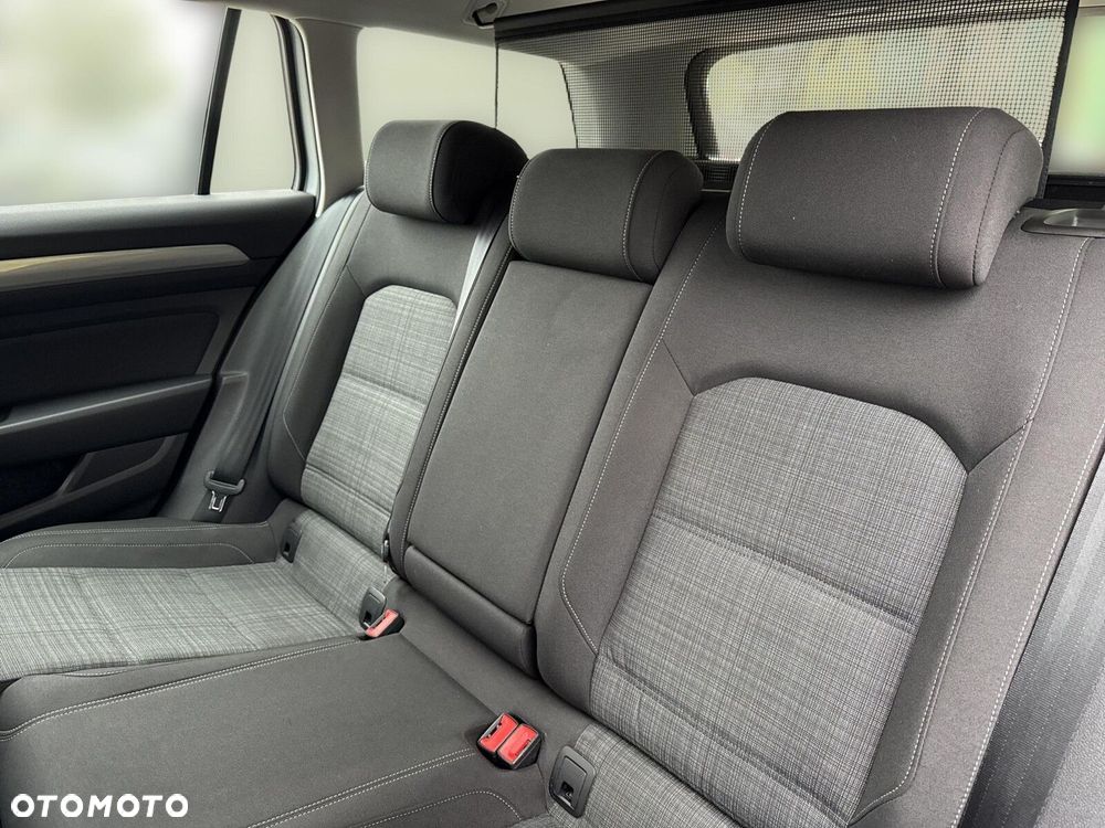 Volkswagen Passat 2.0 TDI EVO Business - 16