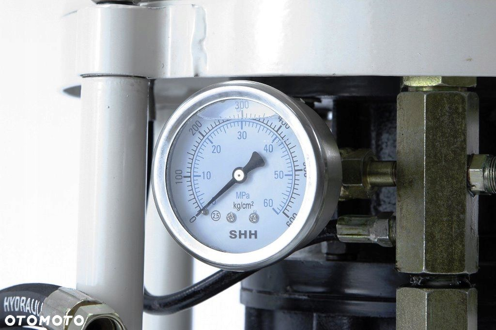 MAR-POL SMAROWNICA ELEKTRYCZNA 20L TAWOTNICA PNEUMATYCZNA 1,5kW M78065 - 8