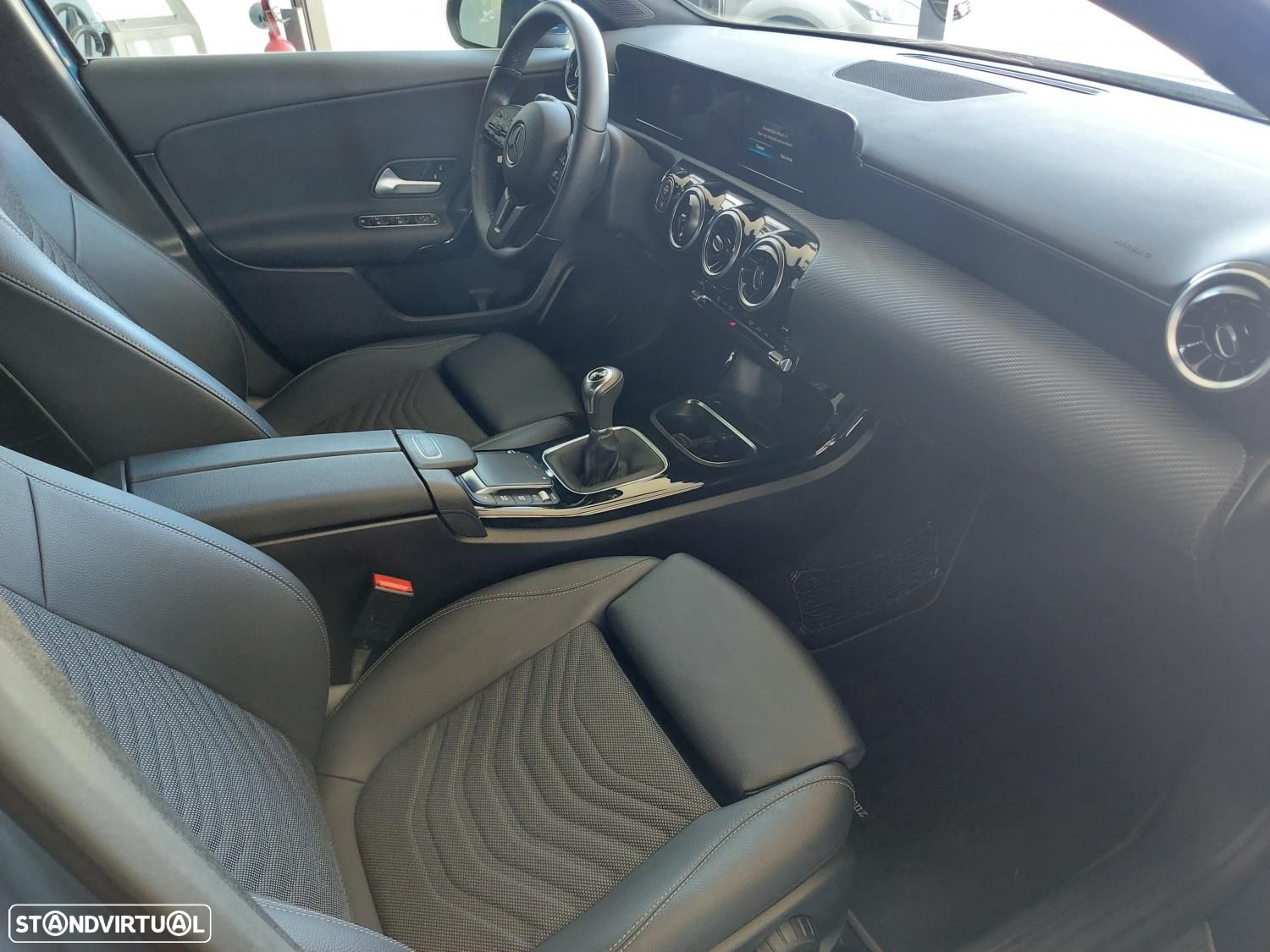 Mercedes-Benz A 180 d Style - 32