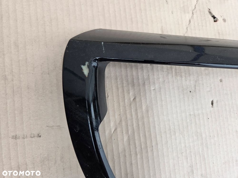 Grill ramka grilla atrapa Peugeot 208 LIFT - 6