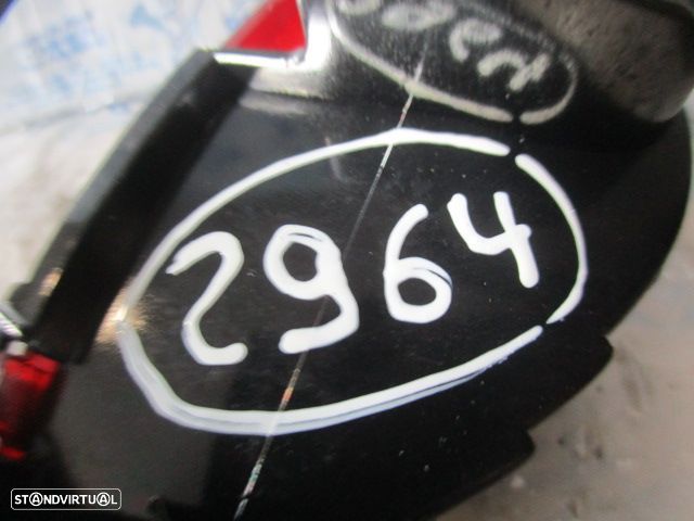 Farol Tras Stop2964 KIA CARNIVAL 2005 2.9CRDI  16V 145Cv 5P AZUL 3 STOP - 3