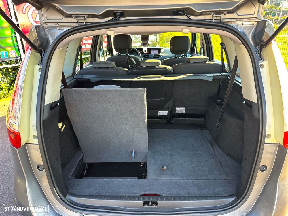 Renault Scénic dCi 110 Expression - 11