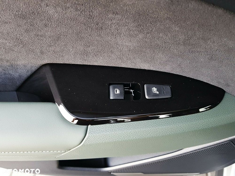 Kia Sportage 1.6 T-GDI HEV Anniversary 2WD - 29