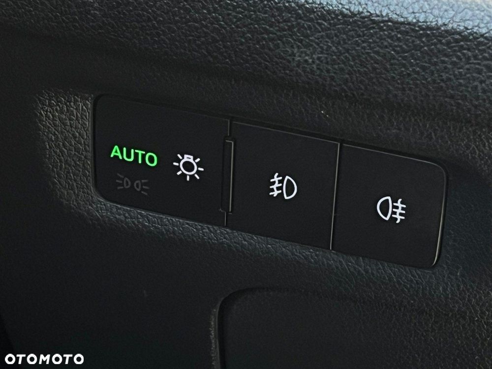 Skoda Octavia 2.0 TDI SCR Style - 34